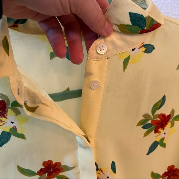 ANN TAYLOR  factory Yellow Floral Button Down Long Sleeve Blouse - Picture 3 of 8